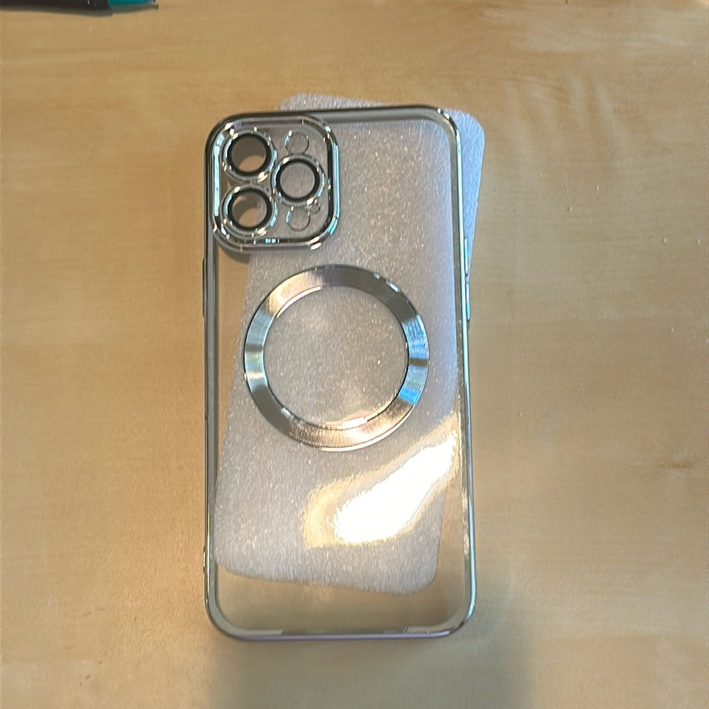 Brand new iPhone 12 Pro Max clear MagSafe case